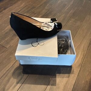 Jessica Simpson Slane Wedges Size 9.5